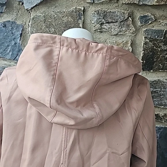 Kate Spade Camel Alpine Hooded Rain Coat, L/G